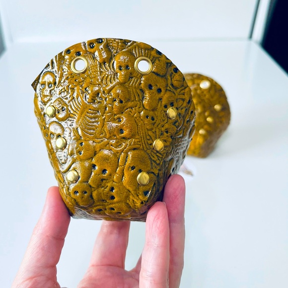 Neon skeleton leather roller skates toe guards    Toe caps for roller skates - Picture 1 of 11